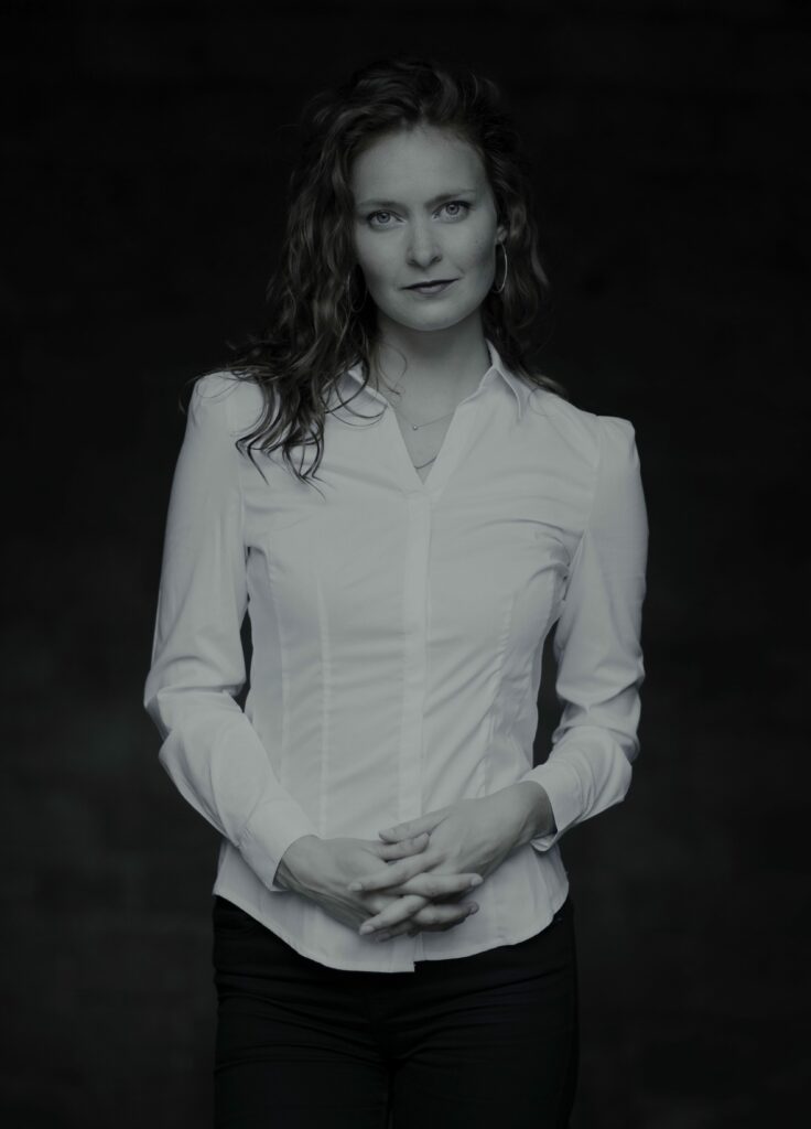 kirsten van antwerpen coach